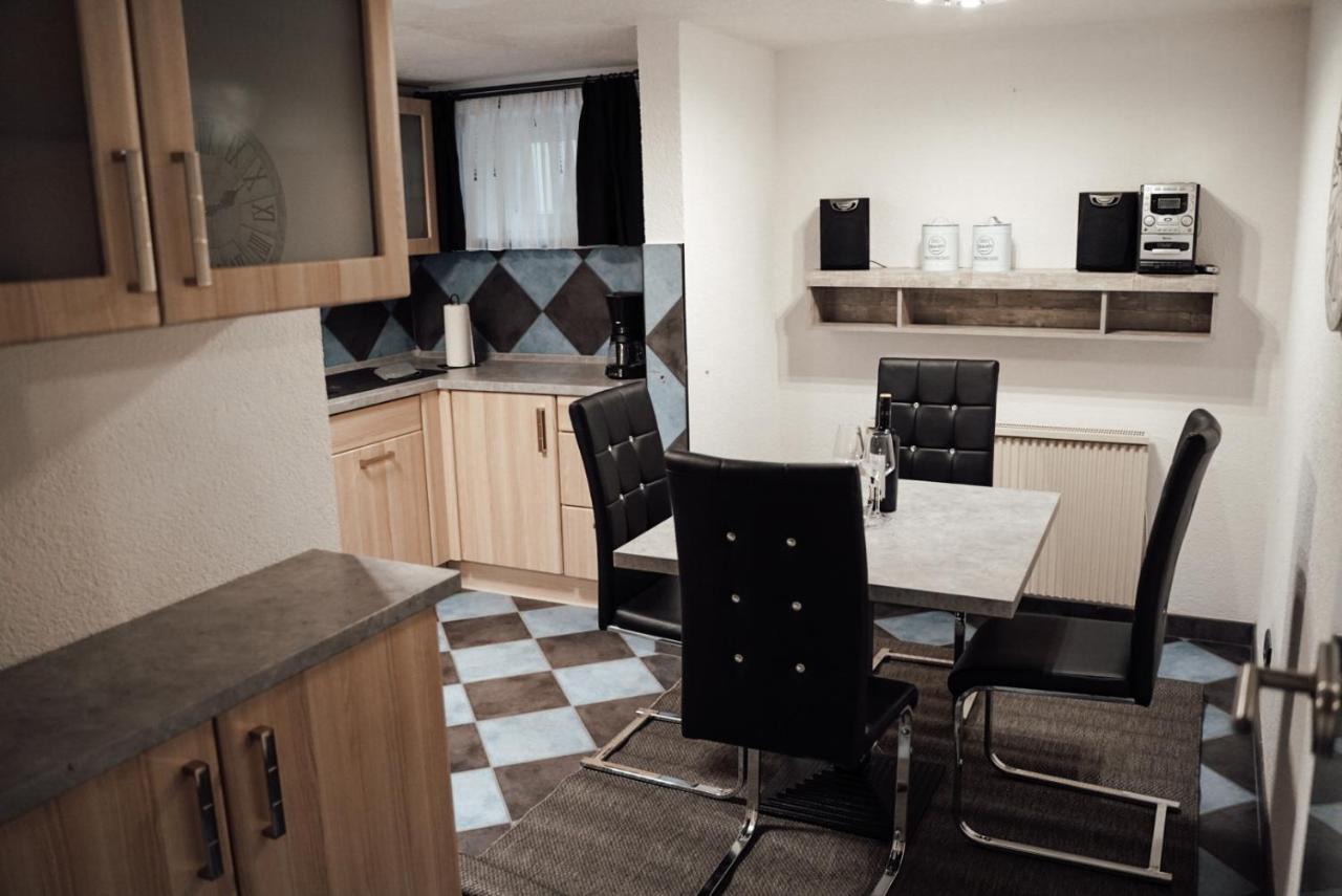 Ferienwohnung Brennten 투틀링겐 외부 사진